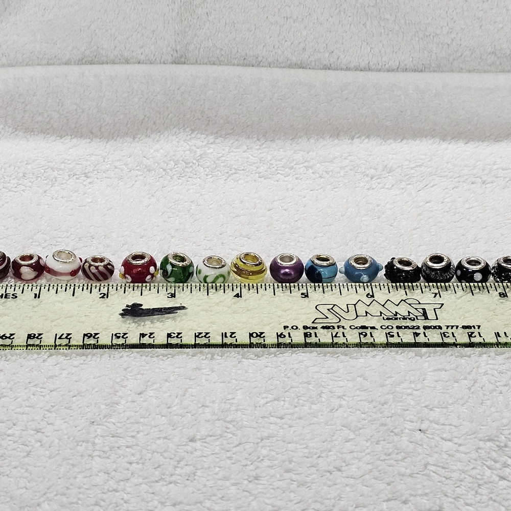 Glass Beads Bundle 925 Silver Center (15 Out Of 18) - Picture 12 of 14